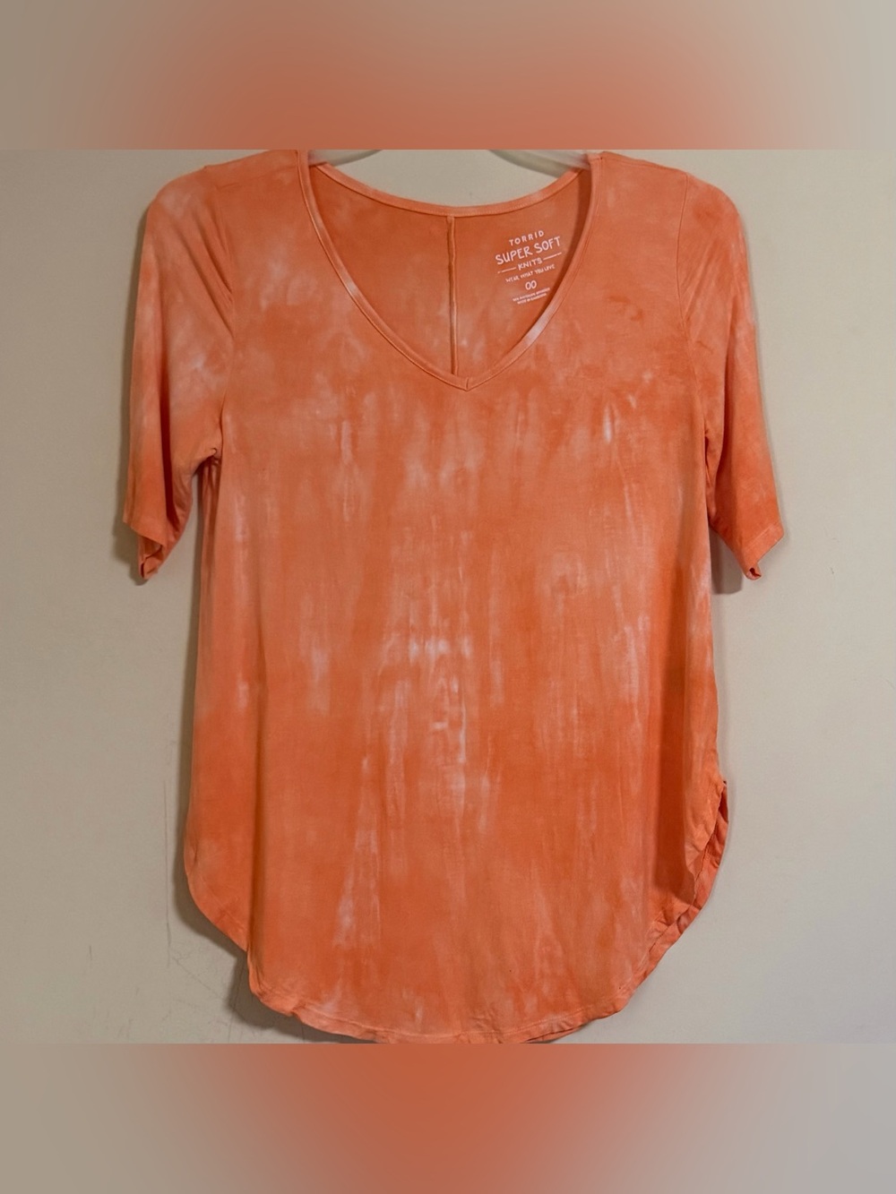 Torrid orange tie-dye V-neck tunic top size 00 M/L